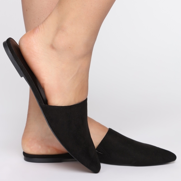 NEW SHEIN Celica Black Vegan Suede Pointed Toe Slip On Mule Size 6.5 - Picture 5 of 12